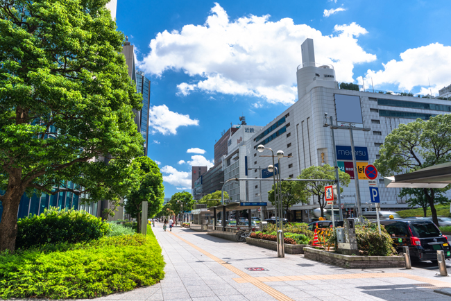 名古屋駅付近の歩道