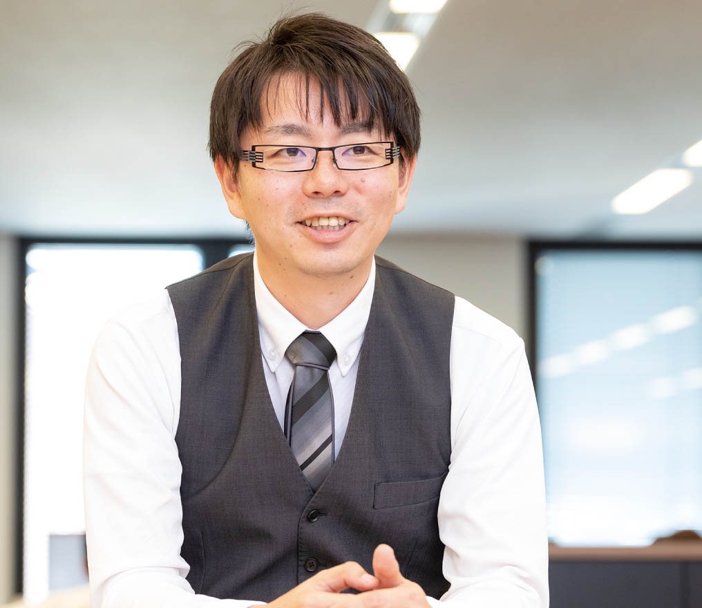 トヨタコネクティッド コネクティッド開発部 テレマティクスサービス室 室長 写真
